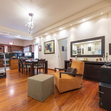 Artemis Majestic Apartment Exterior photo