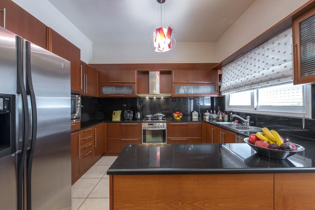 Artemis Majestic Apartment Exterior photo