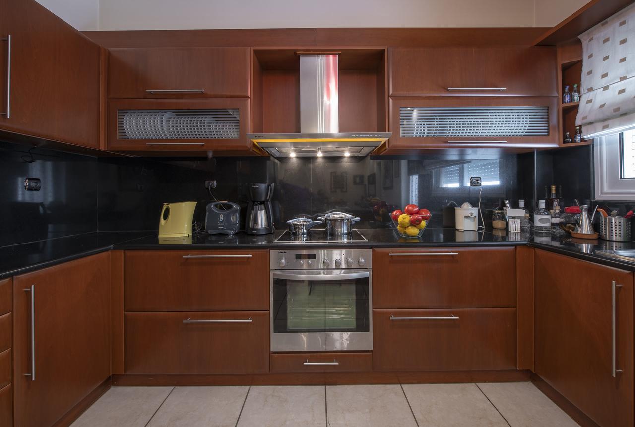 Artemis Majestic Apartment Exterior photo